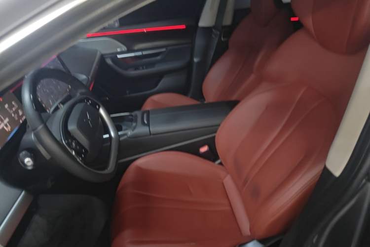 Used XPeng P7 2020 706G Left Front Seat