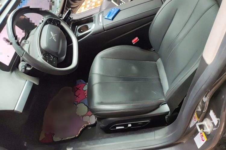 Used XPeng P7 2020 670N Left Front Seat