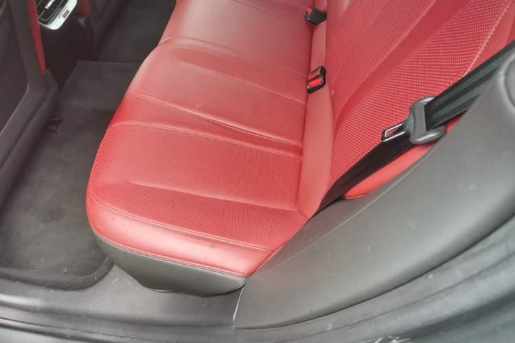 Used XPeng P7 2020 670E Left Rear Seat