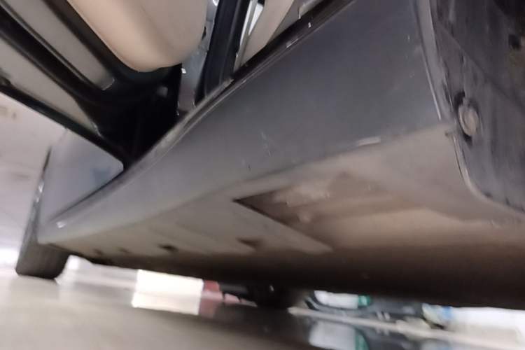 Used XPeng P7 2020 670N Left Side Sill