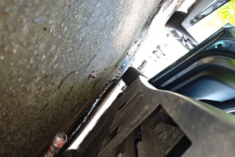 Used XPeng P7 2020 670N Left Side Sill