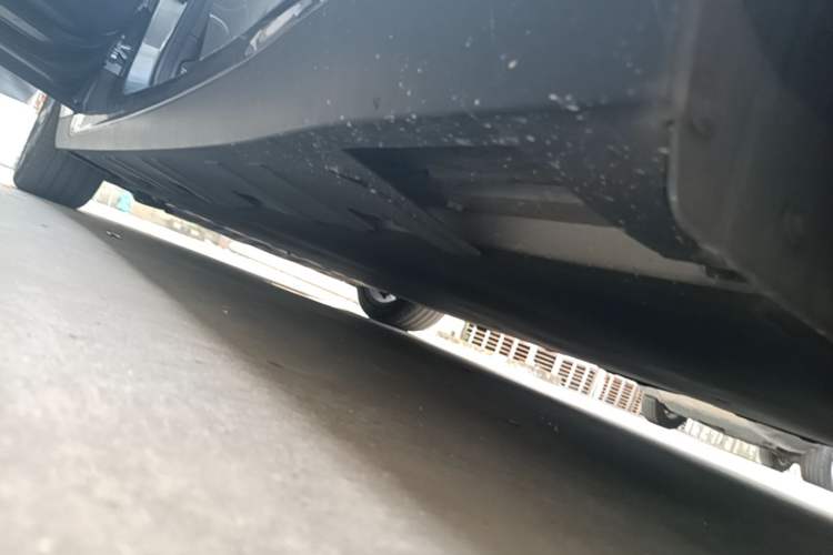 Used XPeng P7 2020 670N Left Side Sill