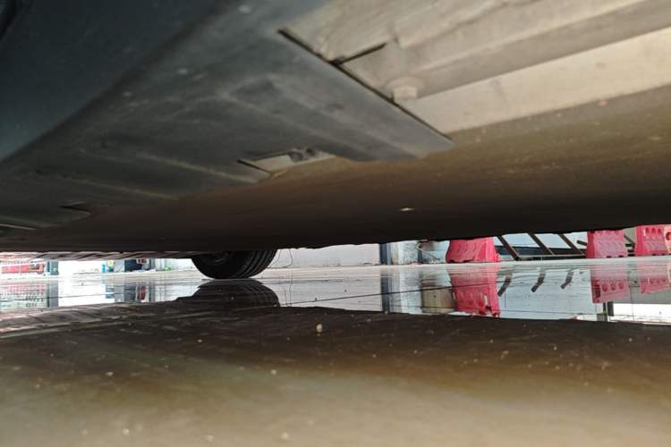 Used XPeng P7 2020 670N Left Side Sill