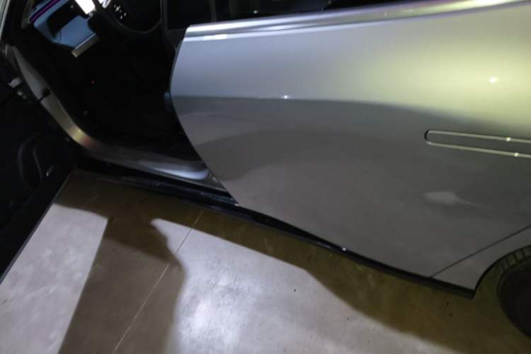 Used XPeng P7 2020 706G Left Side Sill