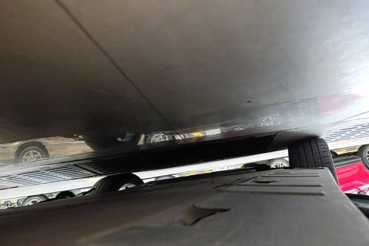 Used XPeng P7 2020 670E Left Side Sill