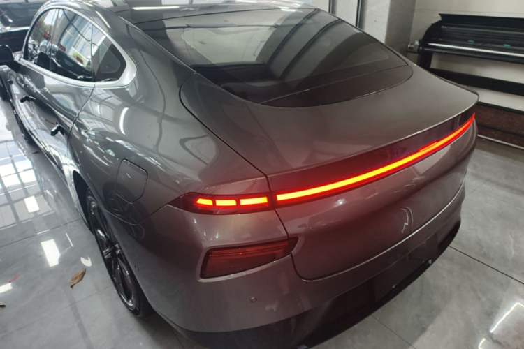 Used XPeng P7 2020 670E Rear Left 45 Deg