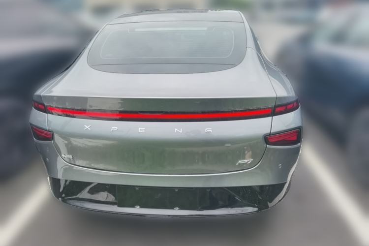 Used XPeng P7 2020 670E Rear