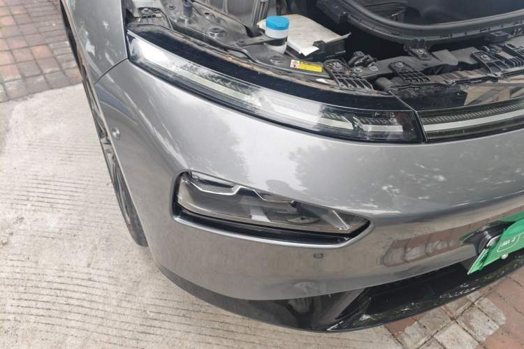 Used XPeng P7 2020 670E Right Front Headlight