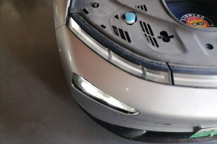 Used XPeng P7 2020 670N Right Front Headlight