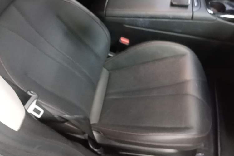 Used XPeng P7 2020 586N Right Front Seat