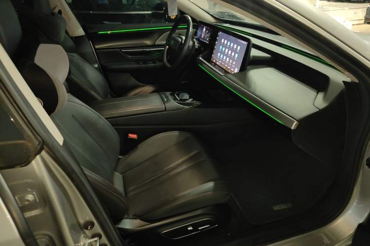 Used XPeng P7 2020 586N Right Front Seat