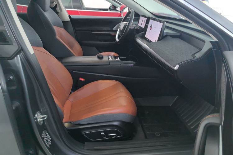 Used XPeng P7 2020 706G Right Front Seat