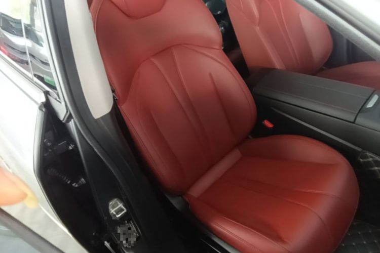 Used XPeng P7 2020 670N Right Front Seat