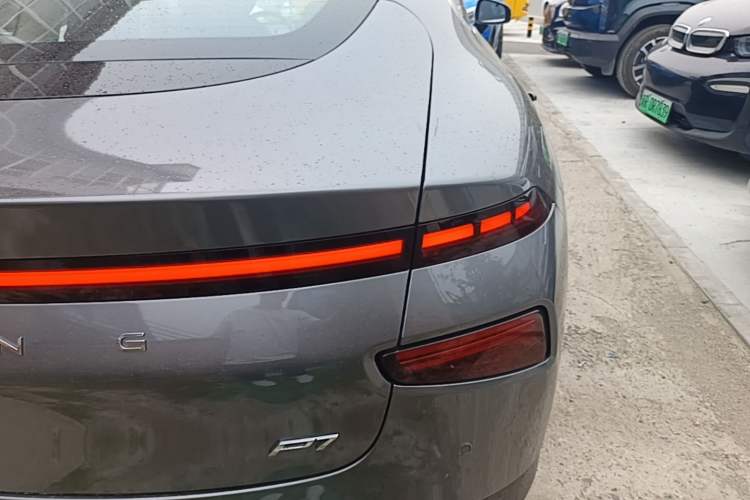 Used XPeng P7 2020 670N Right Rear Taillight