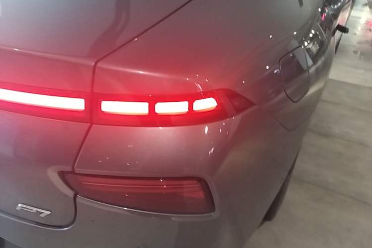 Used XPeng P7 2020 586E Right Rear Taillight