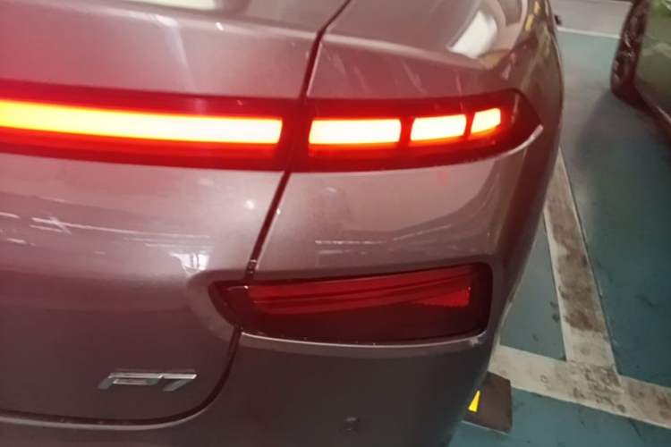 Used XPeng P7 2020 670N Right Rear Taillight