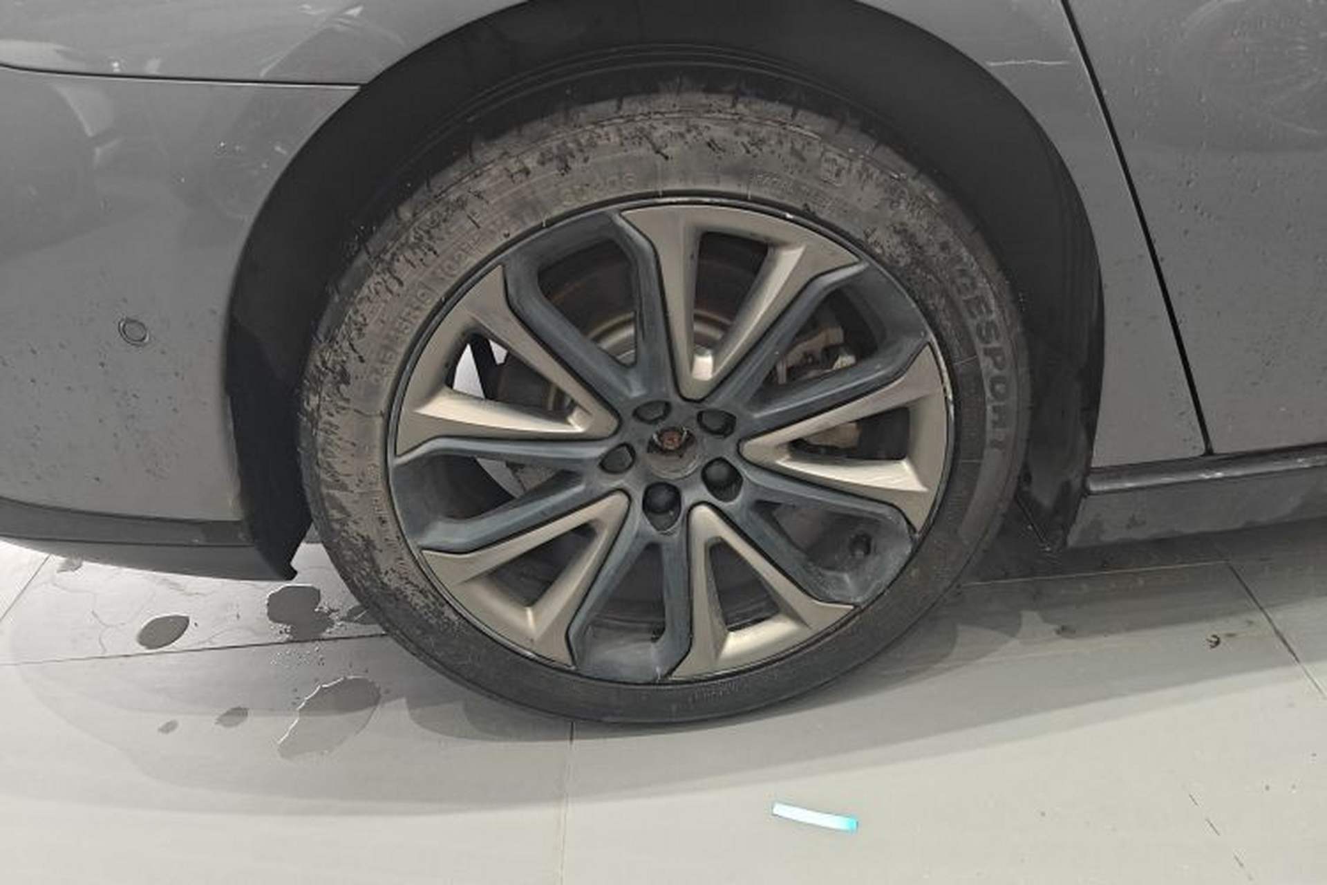 Used XPeng P7 2020 670N Right Rear Wheel Hub