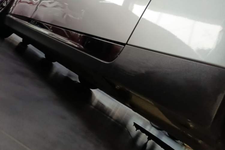 Used XPeng P7 2020 562N Performance Edition Right Side Sill