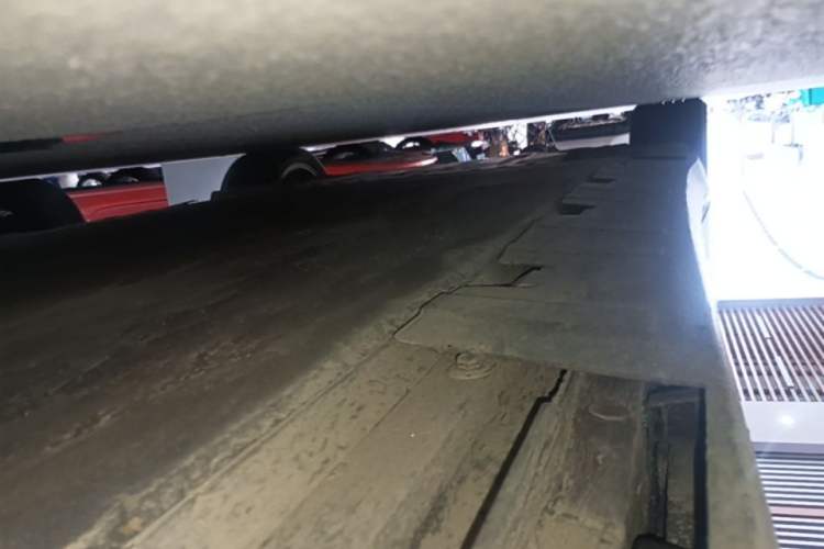 Used XPeng P7 2020 670E Right Side Sill