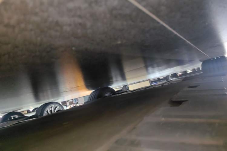 Used XPeng P7 2020 670N Right Side Sill