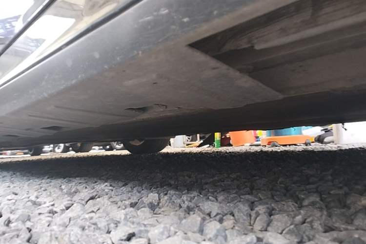 Used XPeng P7 2020 670N Right Side Sill