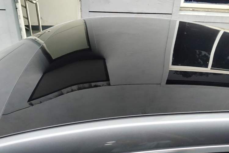 Used XPeng P7 2020 670E Roof