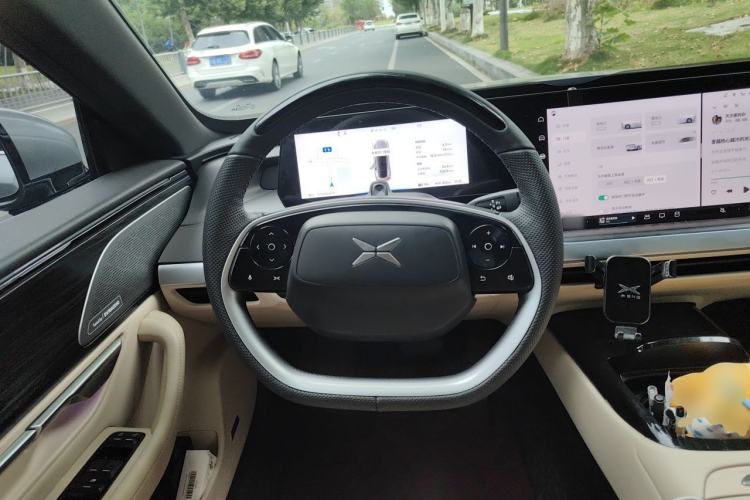 Used XPeng P7 2020 670N Steering Wheel