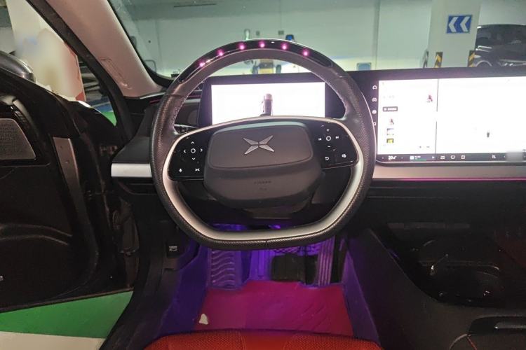 Used XPeng P7 2020 670E Steering Wheel