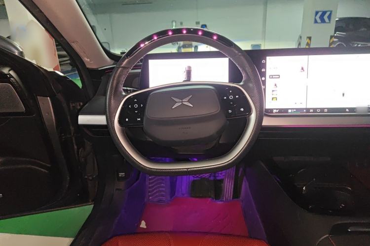 Used XPeng P7 2020 670E Steering Wheel