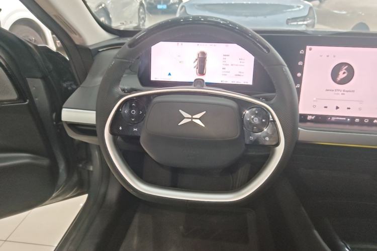 Used XPeng P7 2020 670N Steering Wheel