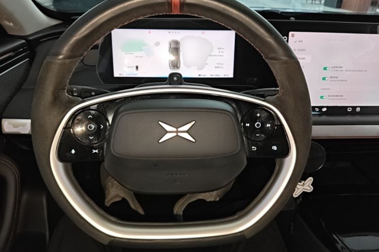 Used XPeng P7 2020 670E Steering Wheel