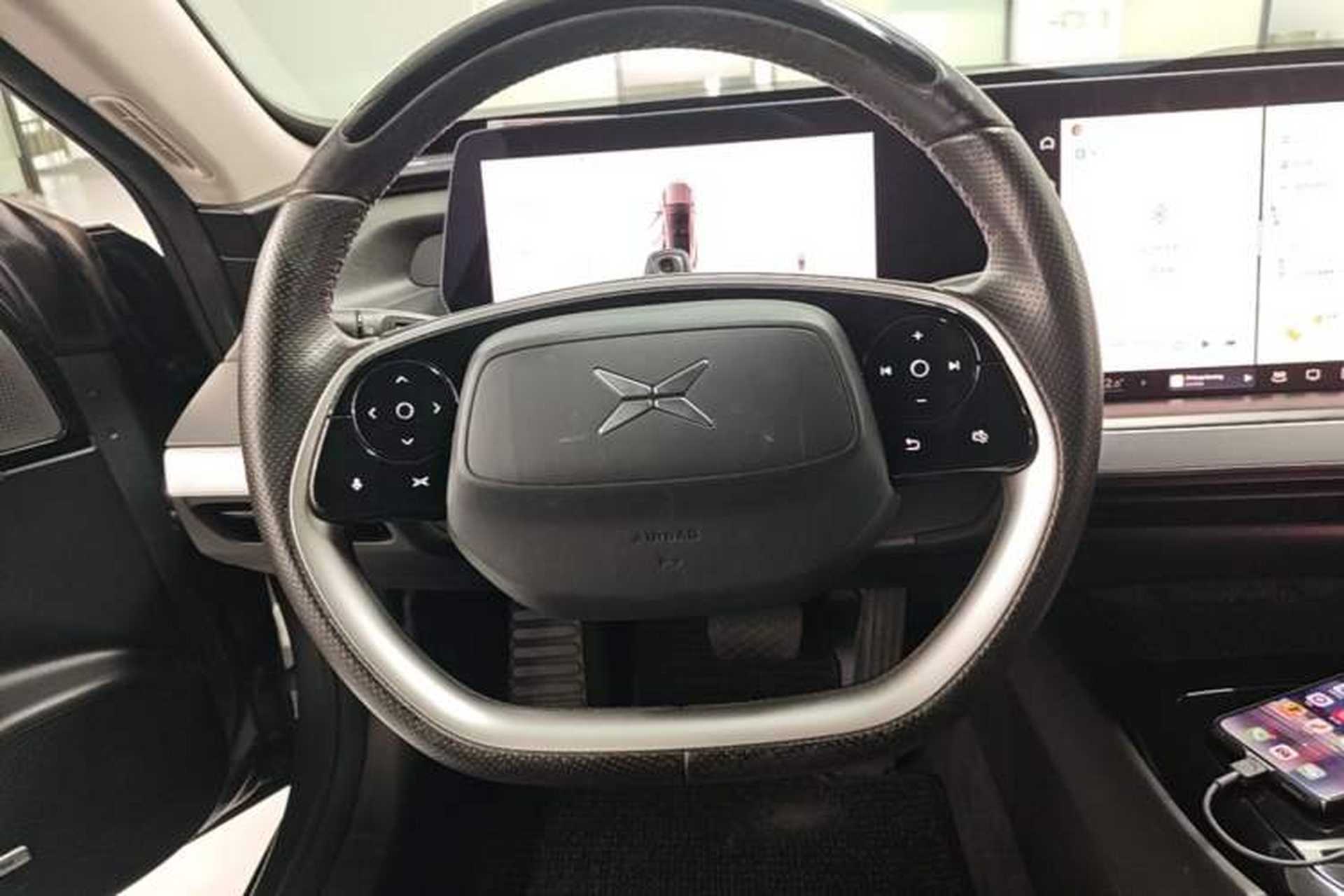 Used XPeng P7 2020 670E Steering Wheel