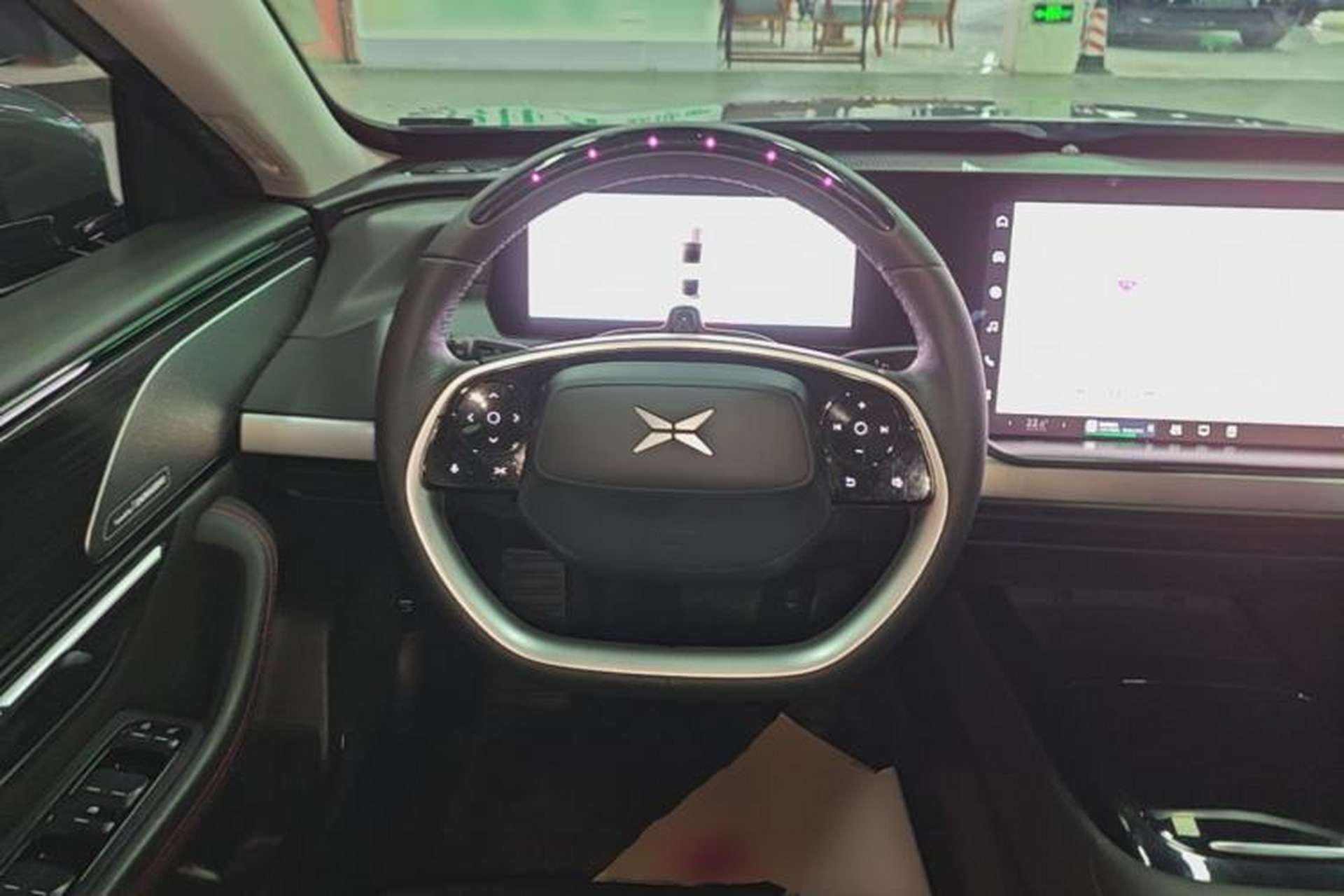 Used XPeng P7 2020 670E Steering Wheel