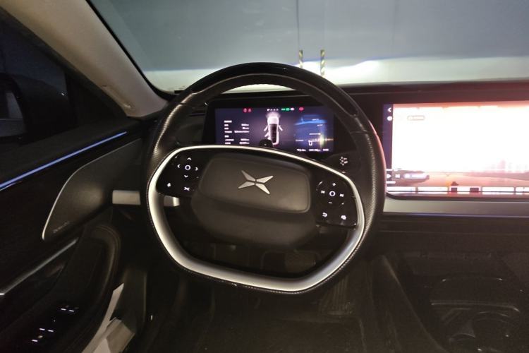 Used XPeng P7 2020 586E Steering Wheel