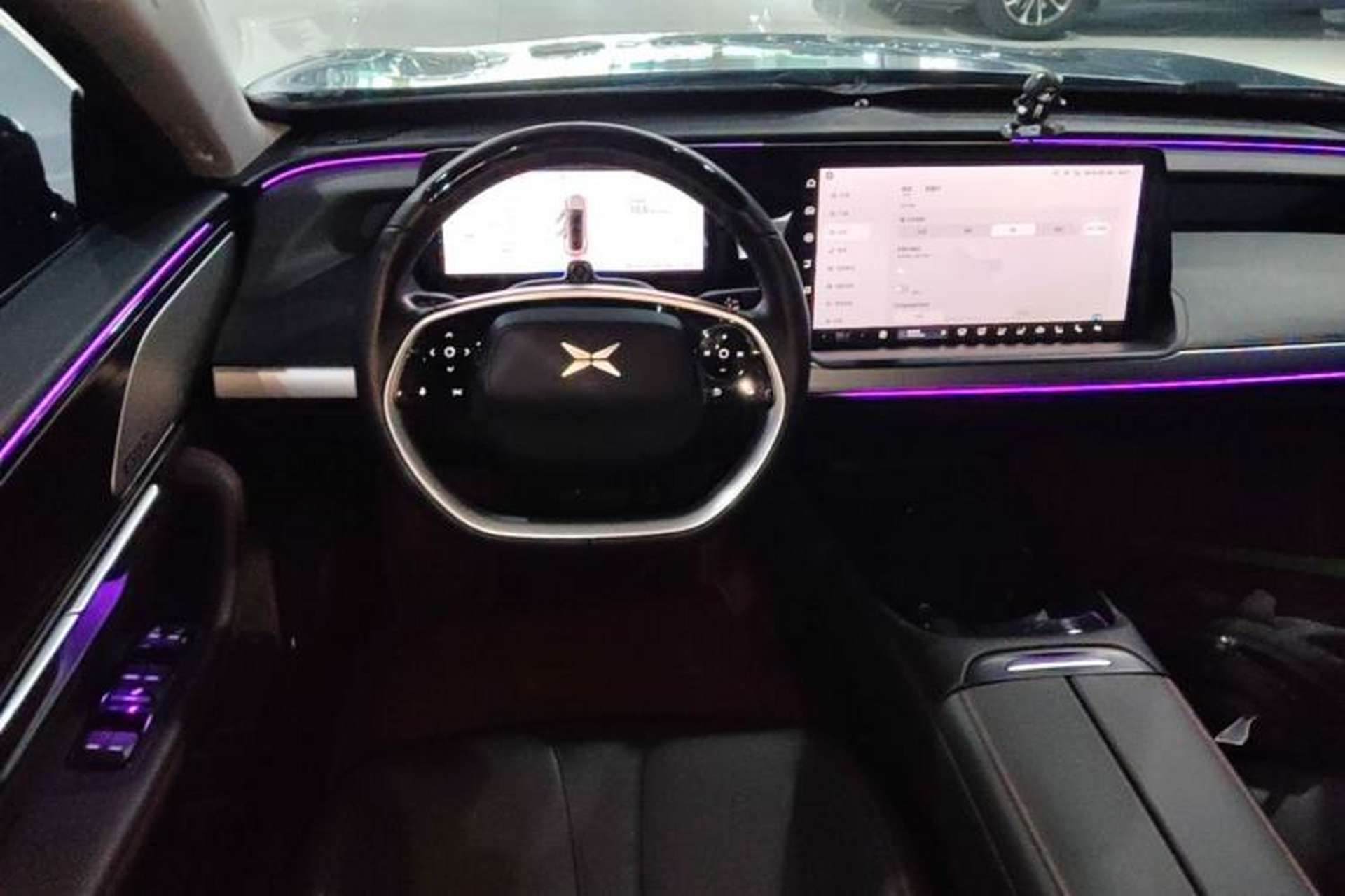 Used XPeng P7 2020 586N Steering Wheel