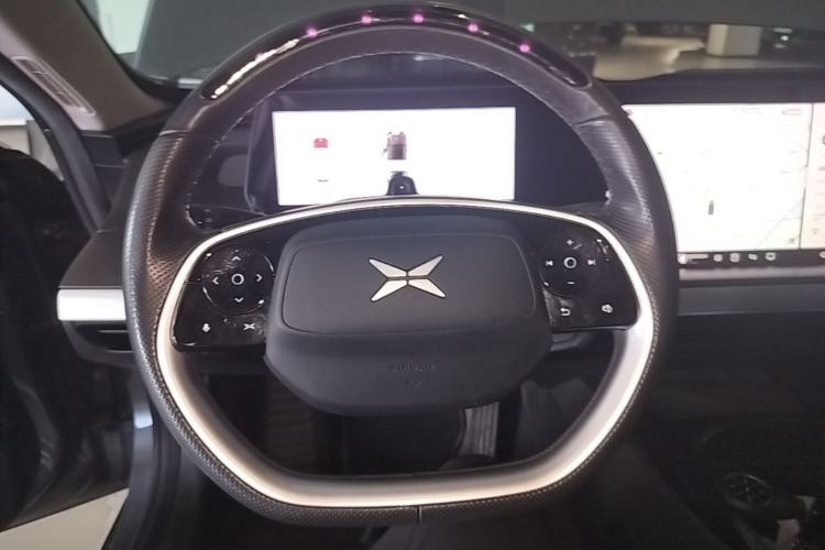 Used XPeng P7 2020 670E Steering Wheel