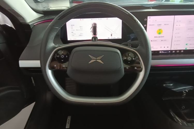 Used XPeng P7 2020 670N Steering Wheel