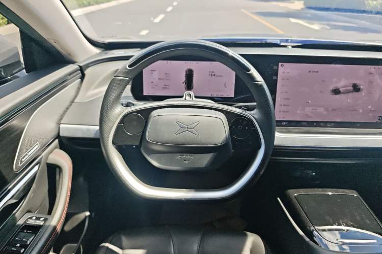 Used XPeng P7 2020 670N Steering Wheel