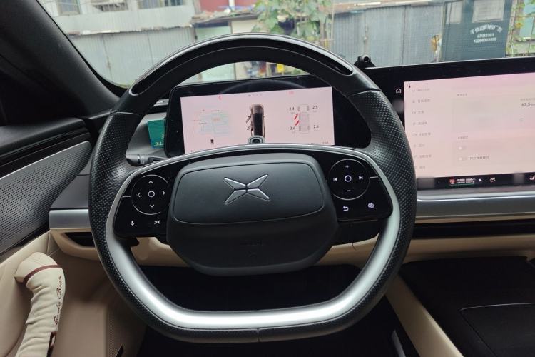 Used XPeng P7 2020 670N Steering Wheel