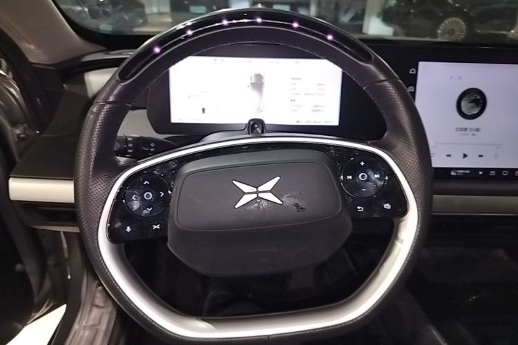 Used XPeng P7 2020 670E Steering Wheel