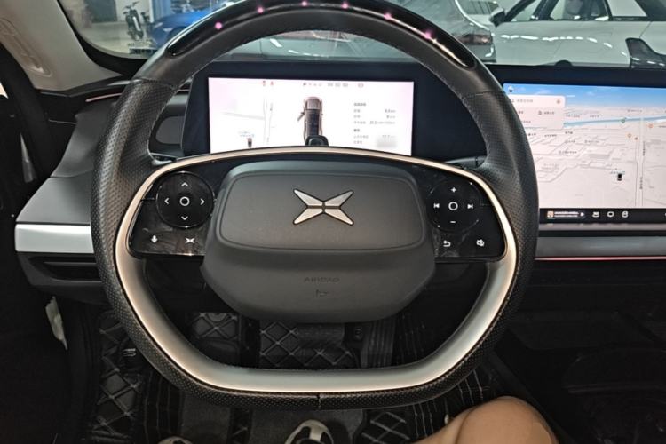 Used XPeng P7 2020 670E Steering Wheel