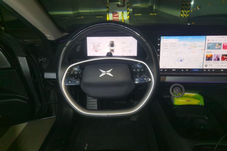 Used XPeng P7 2020 670N Steering Wheel