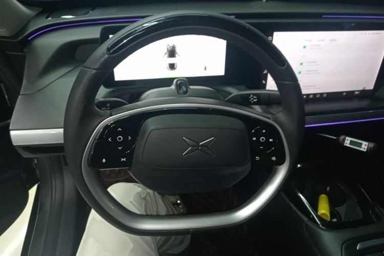 Used XPeng P7 2020 670N Steering Wheel