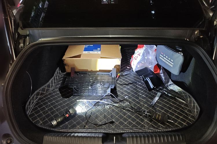 Used XPeng P7 2020 670E Trunk