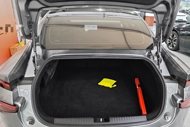 Used XPeng P7 2020 670E Trunk