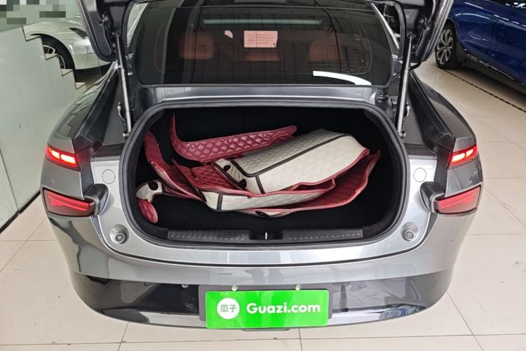 Used XPeng P7 2020 670N Trunk