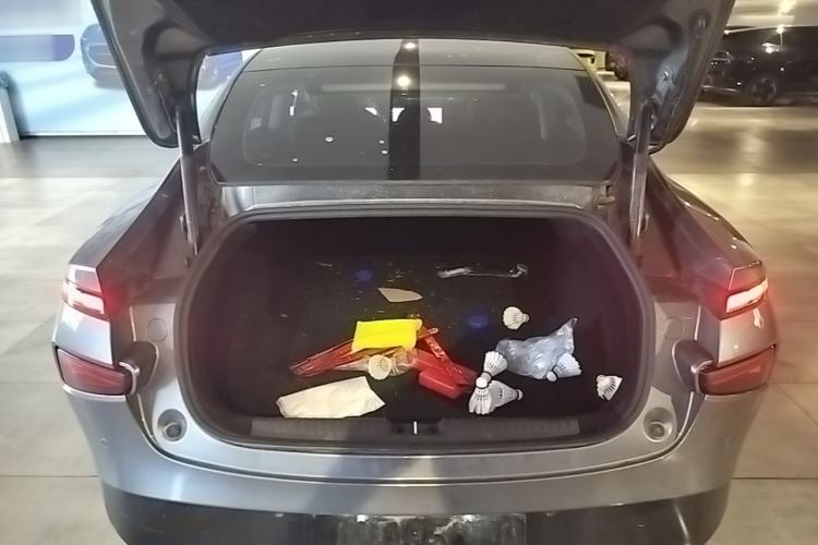 Used XPeng P7 2020 670E Trunk