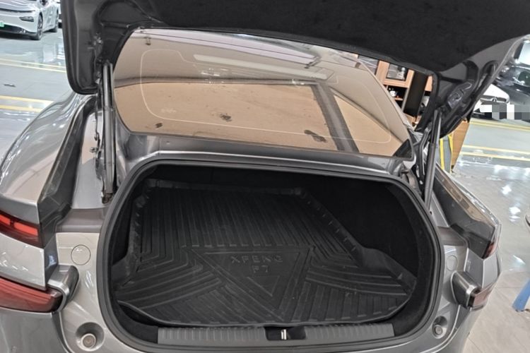 Used XPeng P7 2020 670E Trunk