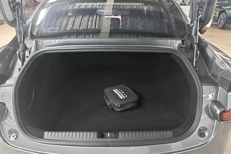 Used XPeng P7 2020 670E Trunk