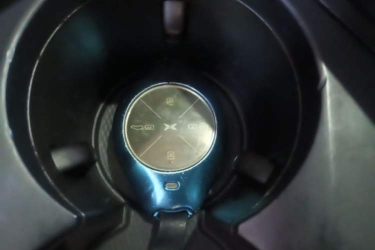Used XPeng P7 2020 670E Vehicle Key